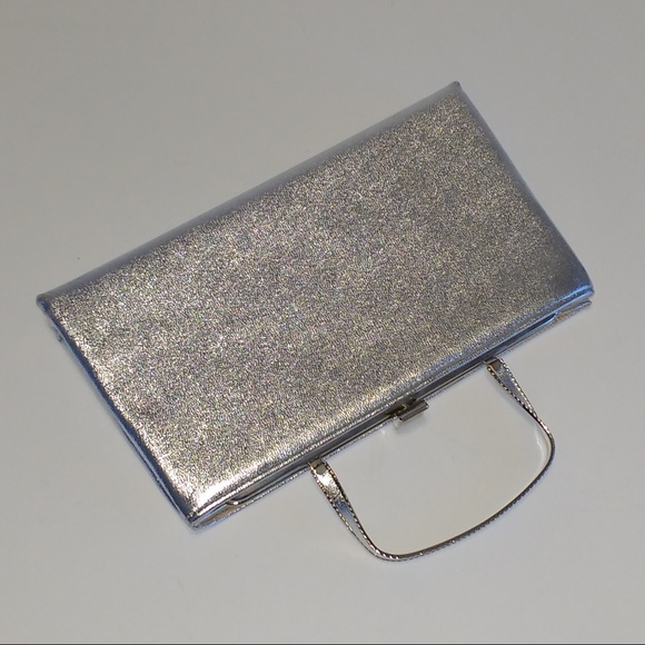 *Ande Unique Metal Handle Silver Bag Clutch - Picture 3 of 8